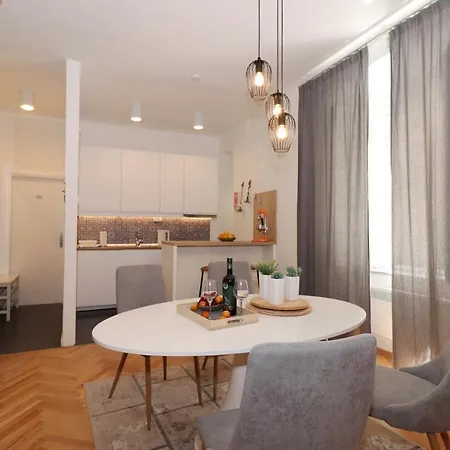 Apartment Cicibela - *